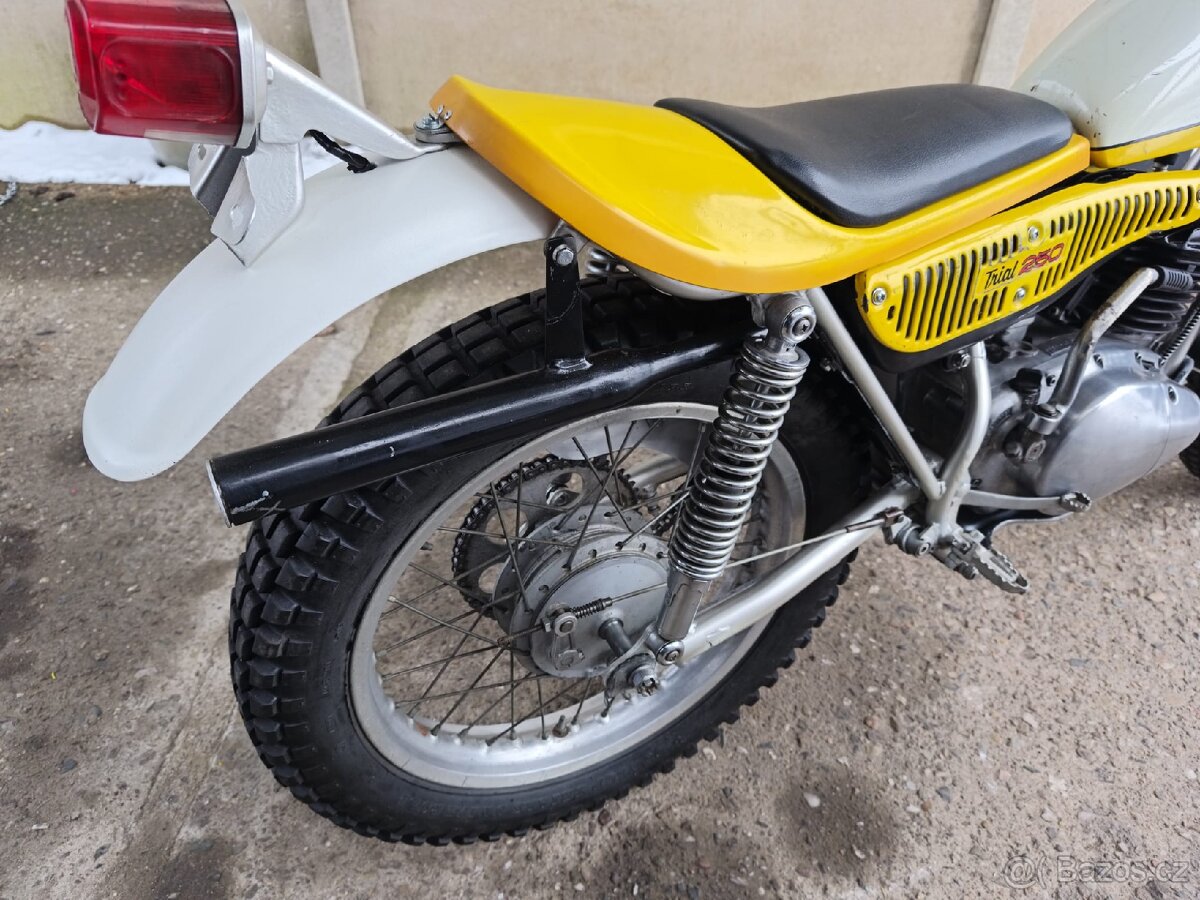 Yamaha TY250 trial (1973) - 4