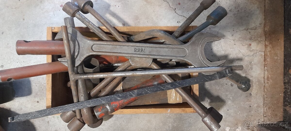 spoj. mater.,montážní klíče,pilníky,výstružníky,motodíly, - 4