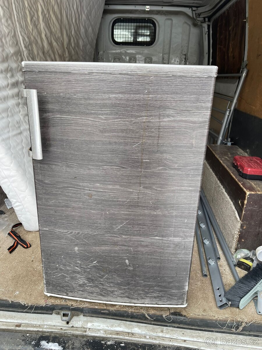 Mrazáky vse plne funkčně - 4