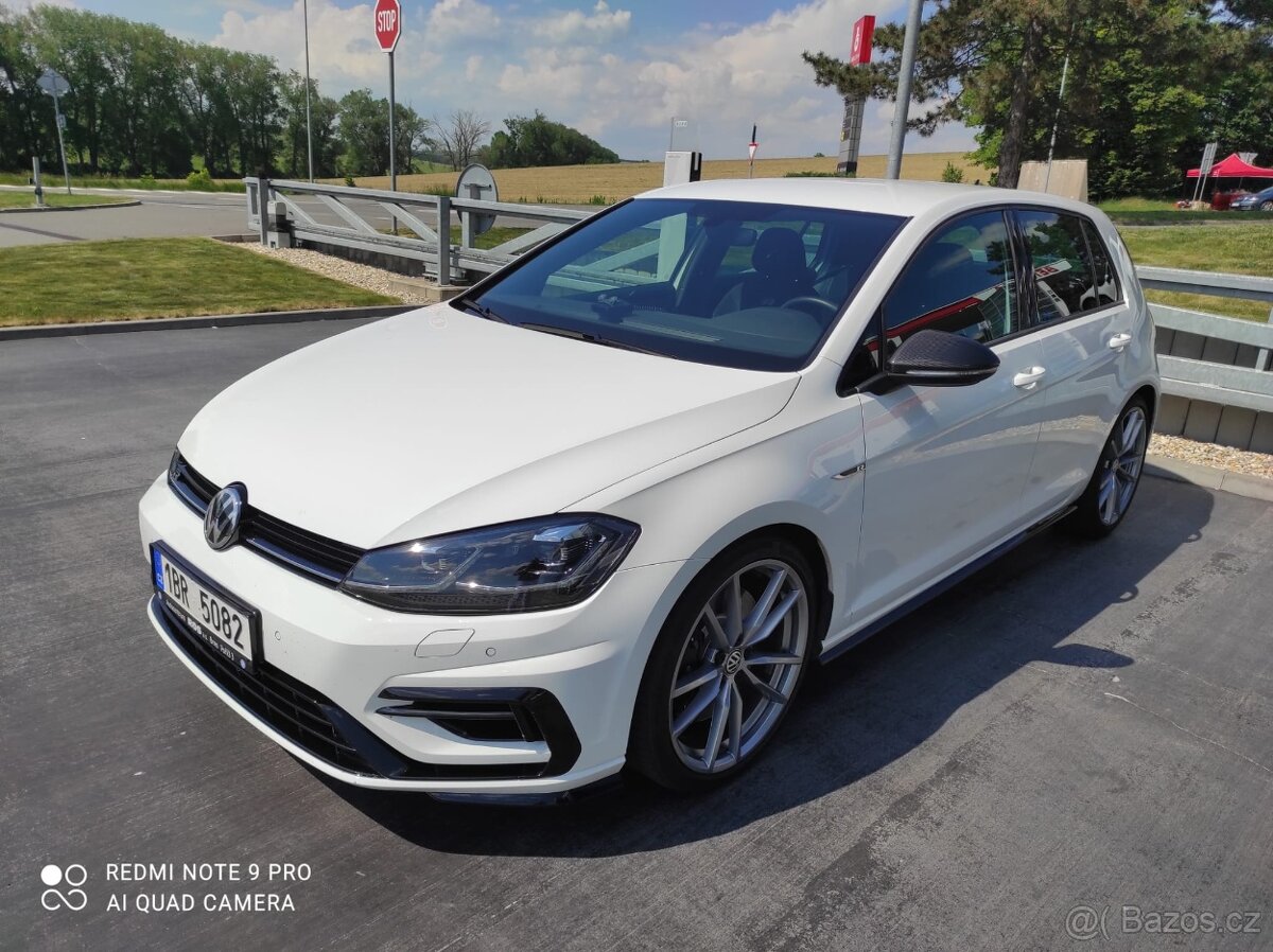 VW Golf7 Střesní příčníkyTHULE - 4