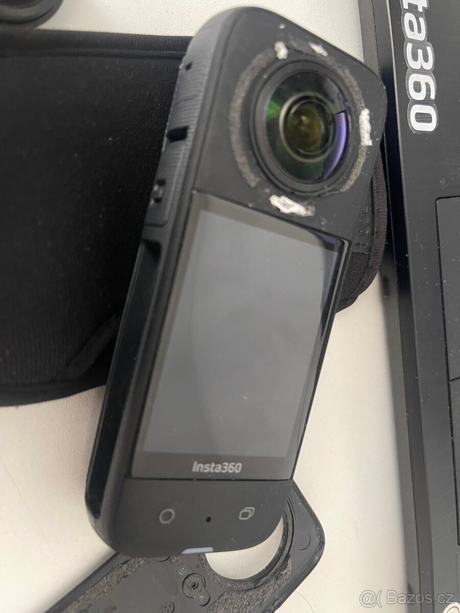 Insta 360 x3 - 4