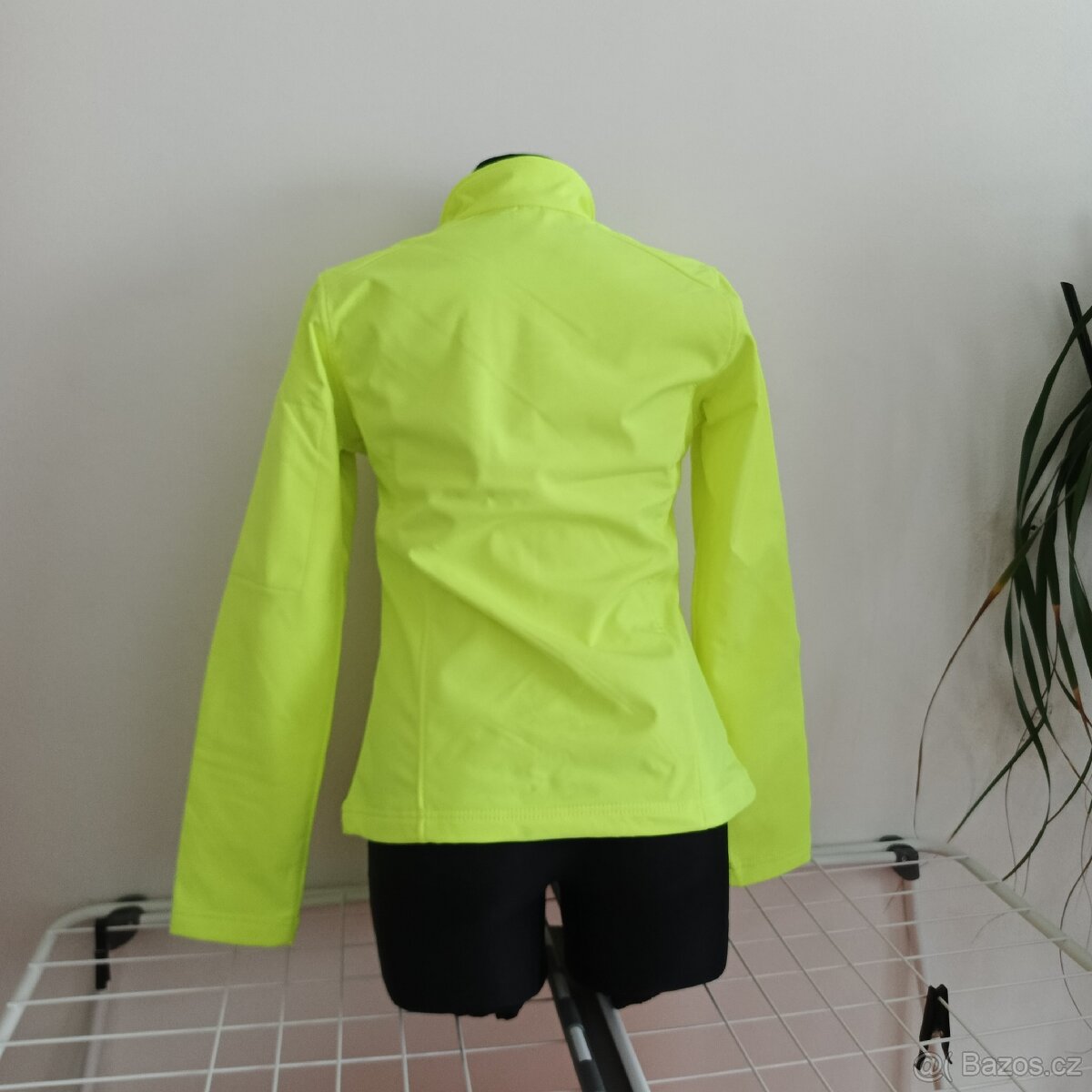 Softshellova bunda 36 38 S M dámská - 4