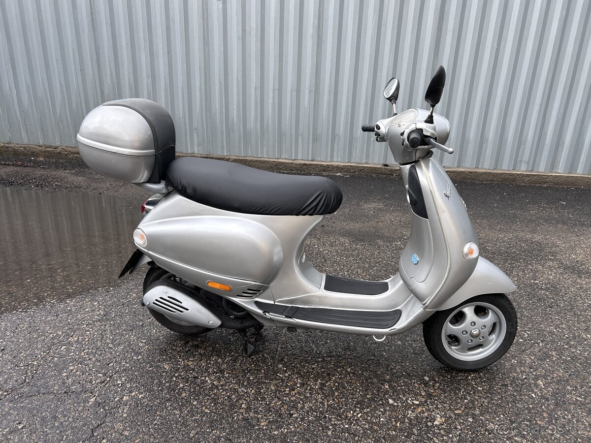 Vespa 125, Vespa 200 GT - 4