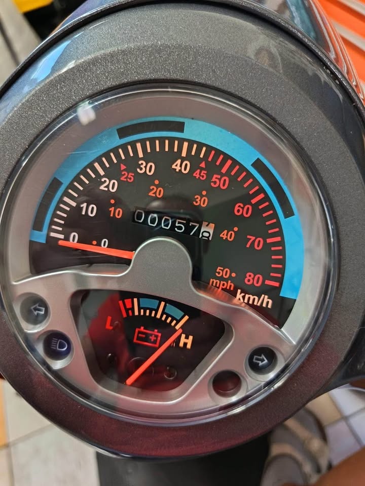 Tříkolka Hecht citis max v záruce - 4