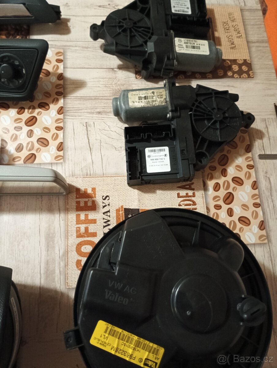 Škoda octavia 2 rádio,kliky, ventilátor aj - 4