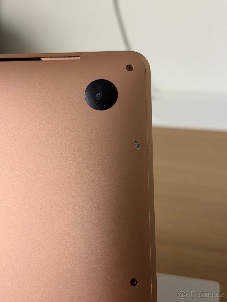 MacBook Air 16/512 - 4