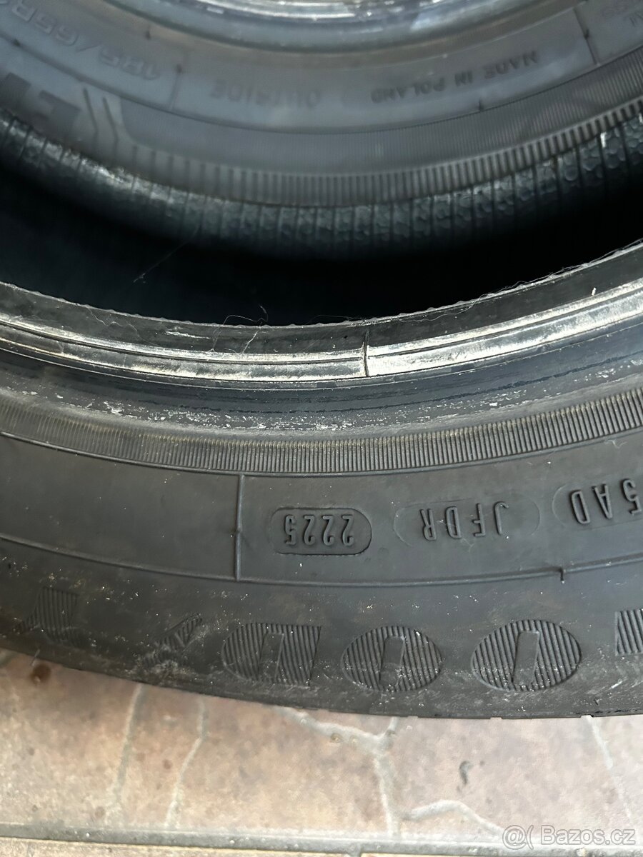 Pneu letní GoodYear 185/65/15 - 4