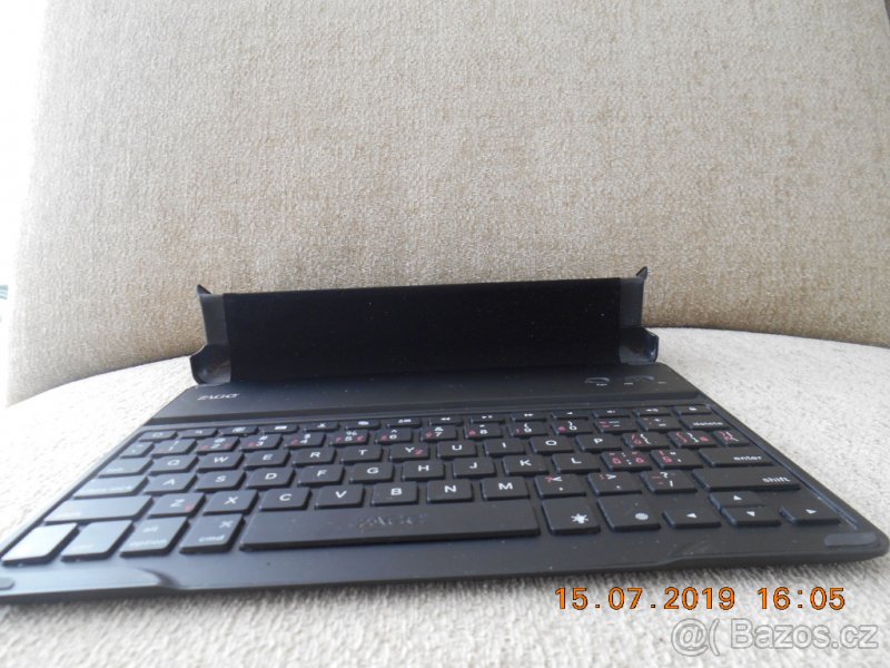 Prodám bezdrátovou klávesnici pro Apple - 4