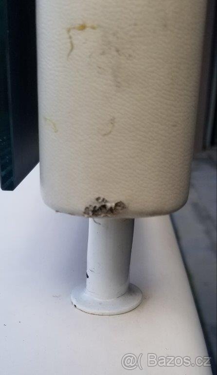 toaletní stolek - 4