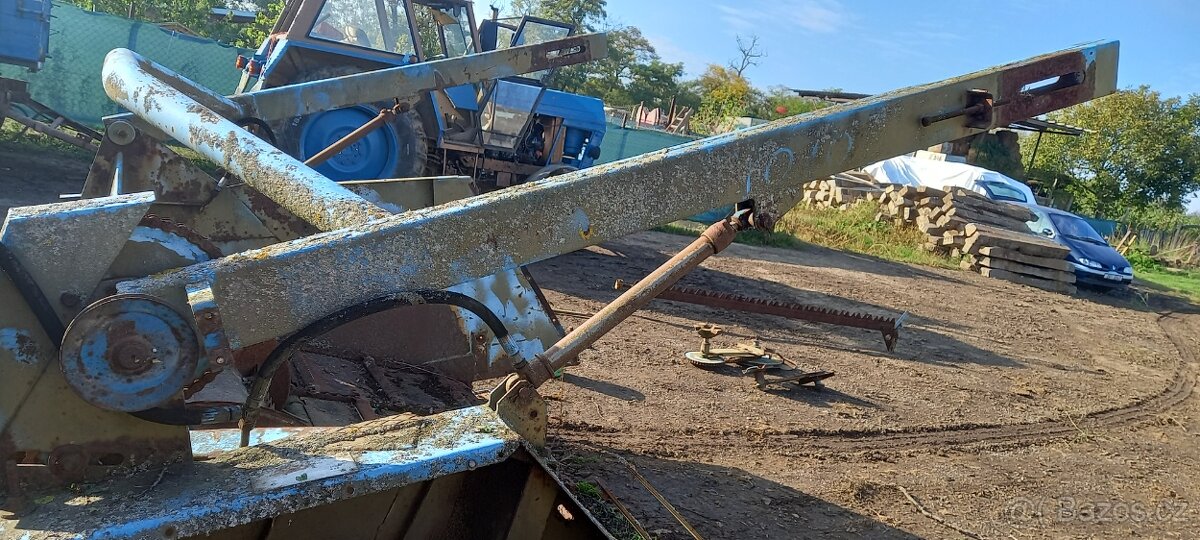 Hydraulika , ramena , pístnice , zátěžová spojka - 4