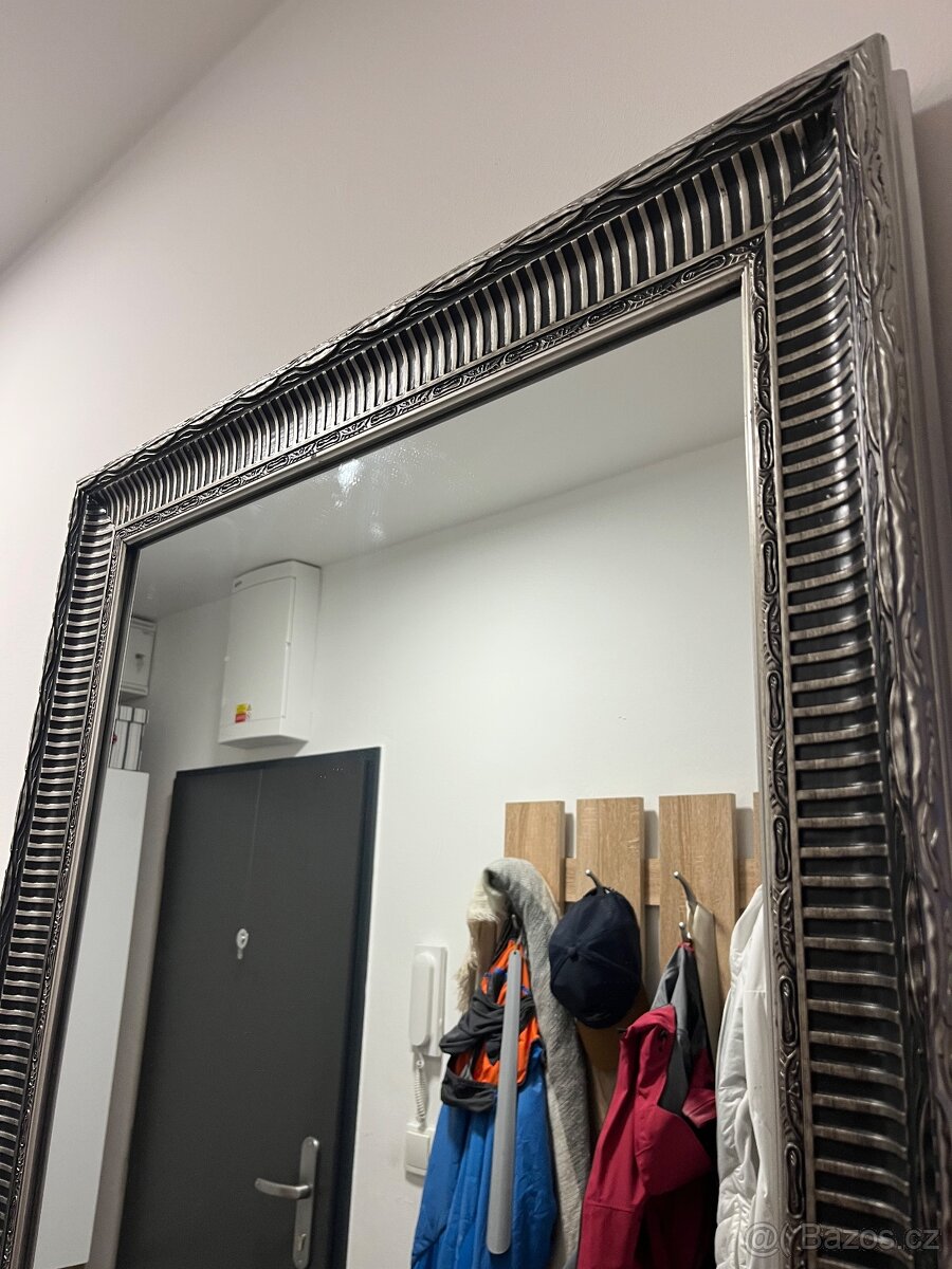 Nástěnné zrcadlo - 4