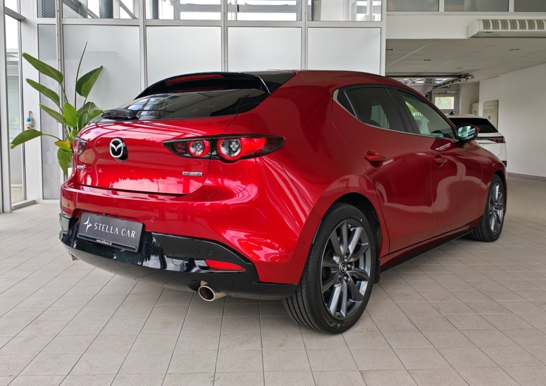 Mazda 3 2.0 Skyactiv G122 Plus A/T - 4