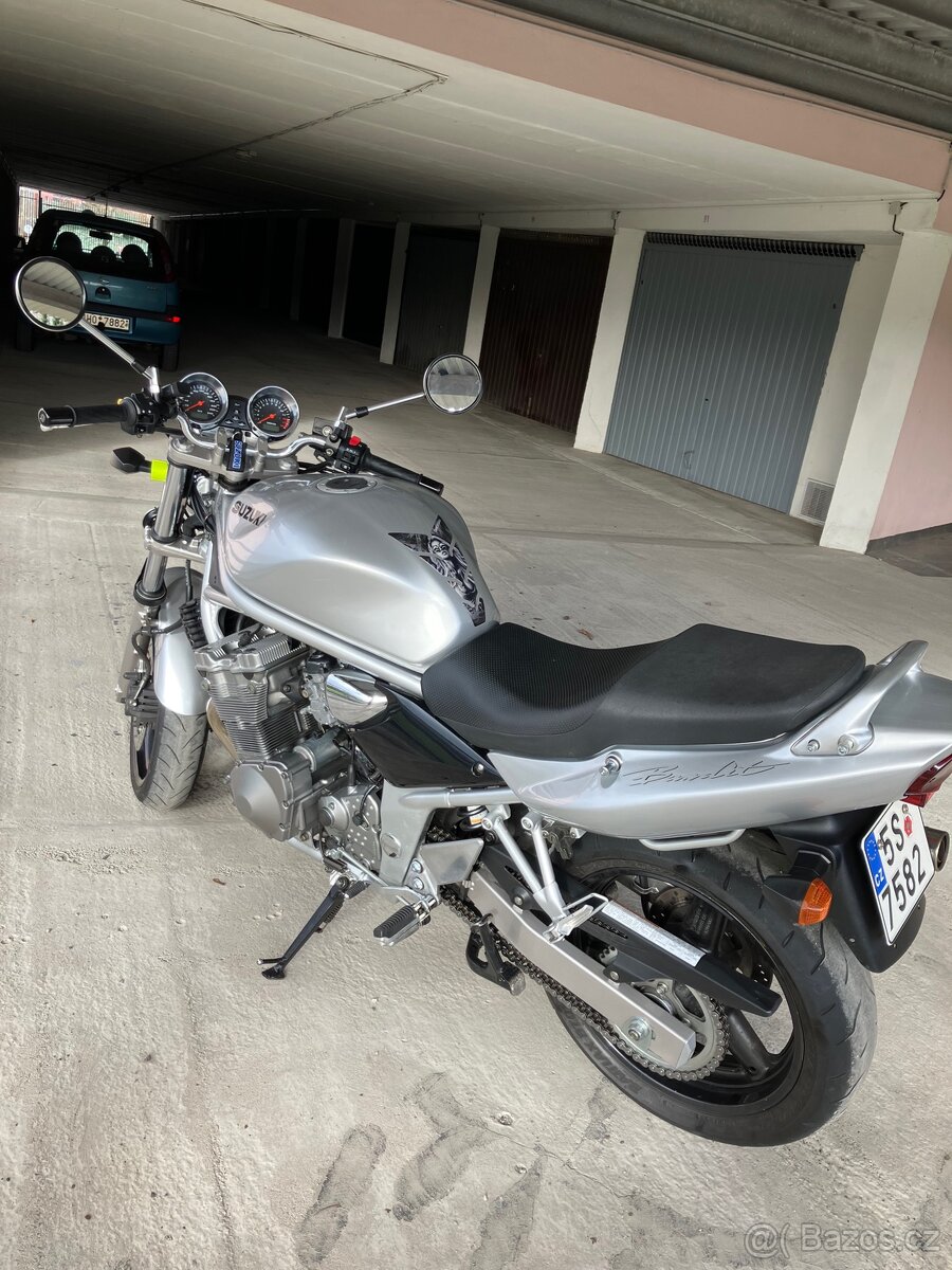 Suzuki bandit 600 - 4