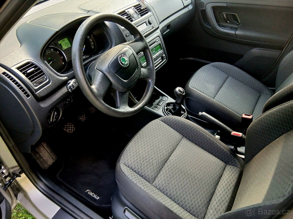 Škoda fabia 2 facelift 1.2 TSI elegance - 4