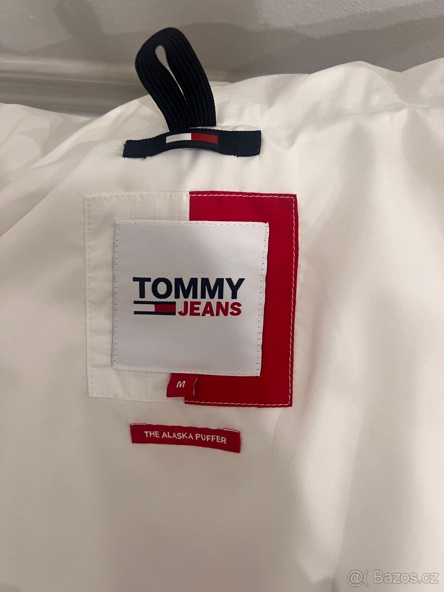 Péřová Tommy Jeans bunda - 4