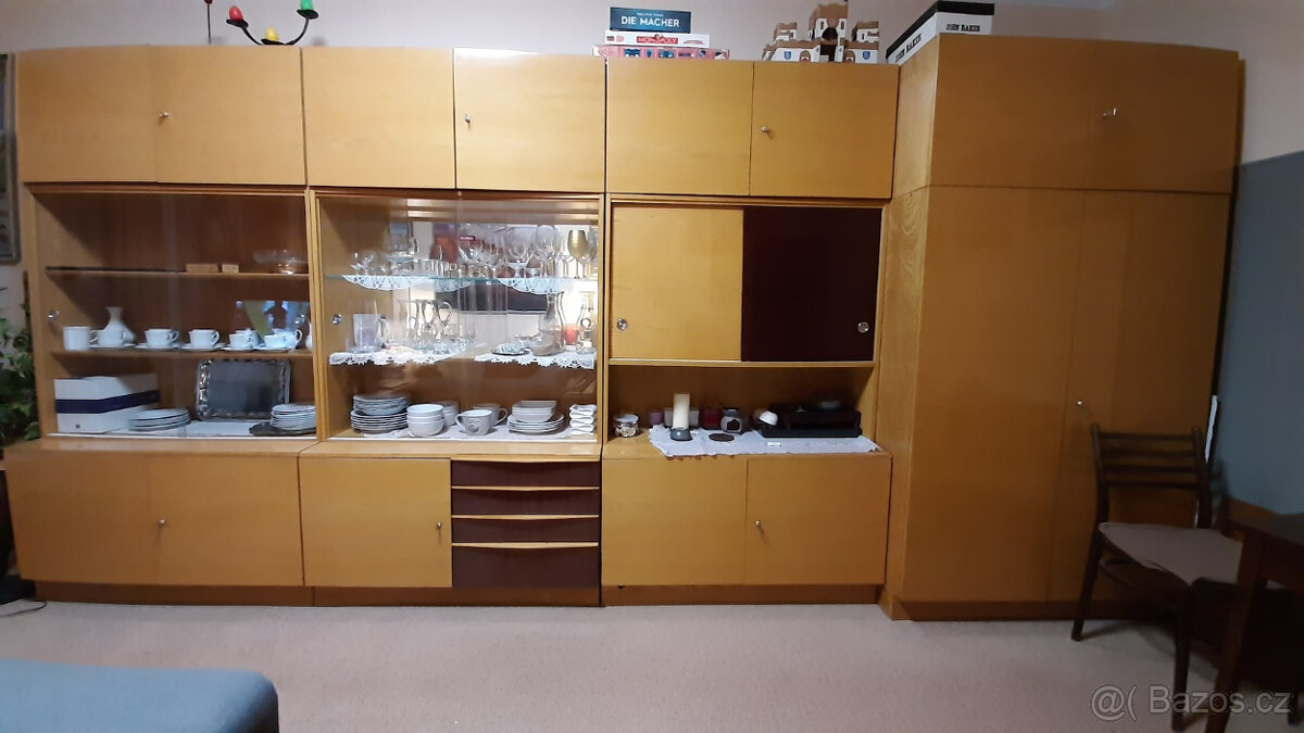 Retro světlá obývací stěna 80. léta - 4