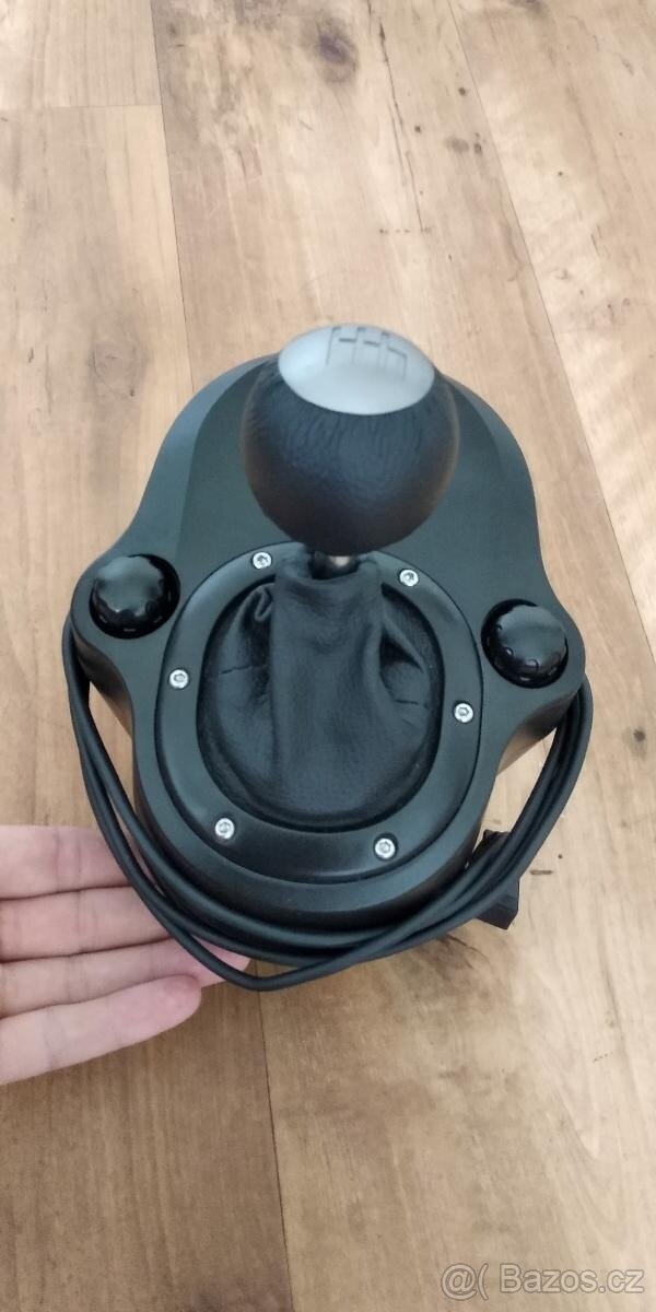 Volant Logitech G29 Driving Force + řadící páka - 4