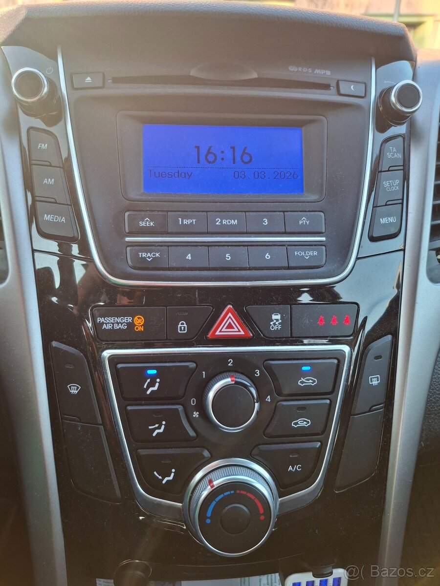 i30, 1.4 73kW, bile kombi Ostrava - 4