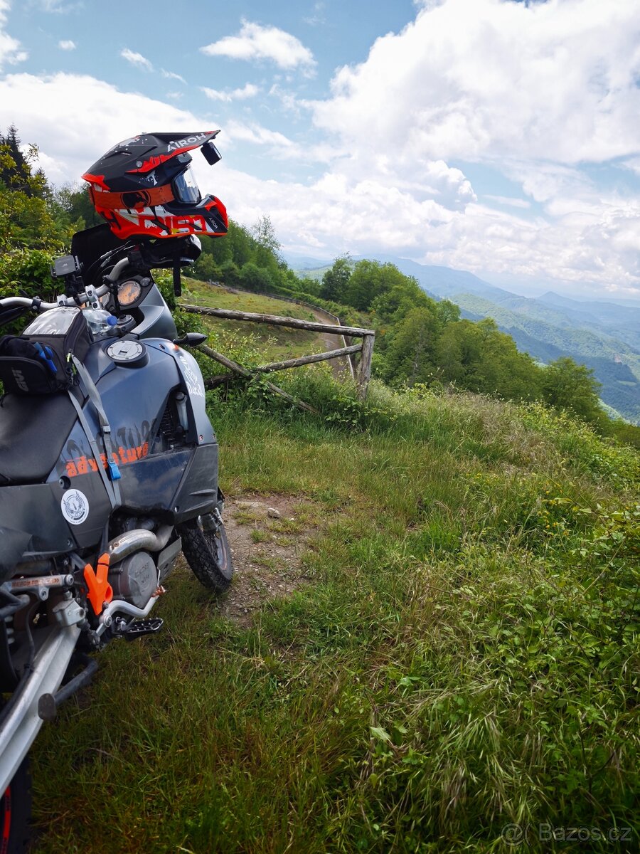 KTM 990 Adventure Black - 4