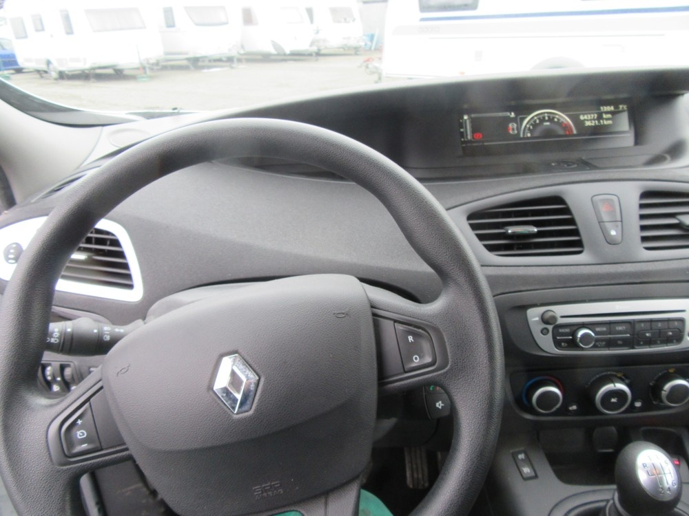Renault Scenic 1,5 DCI 81kW r.v. 2013- 64000 km - 4