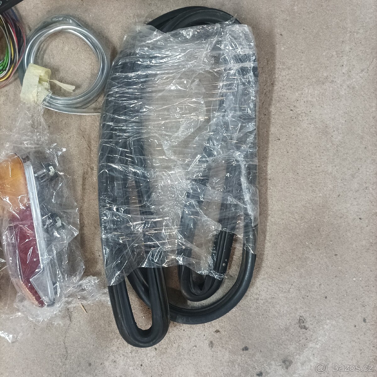 ŽIGULIK LADA 1200 NAHR DILY - 4