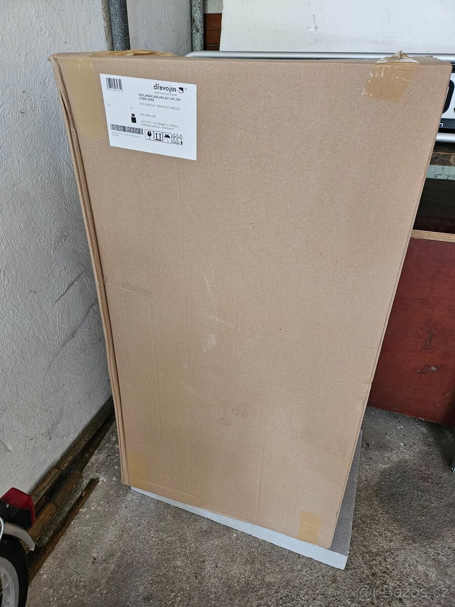 Koupelnová skříňka s košem na prádlo - 4