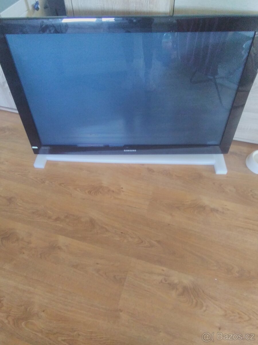 TELEVIZE SAMSUNG PS42B450B1W - 4