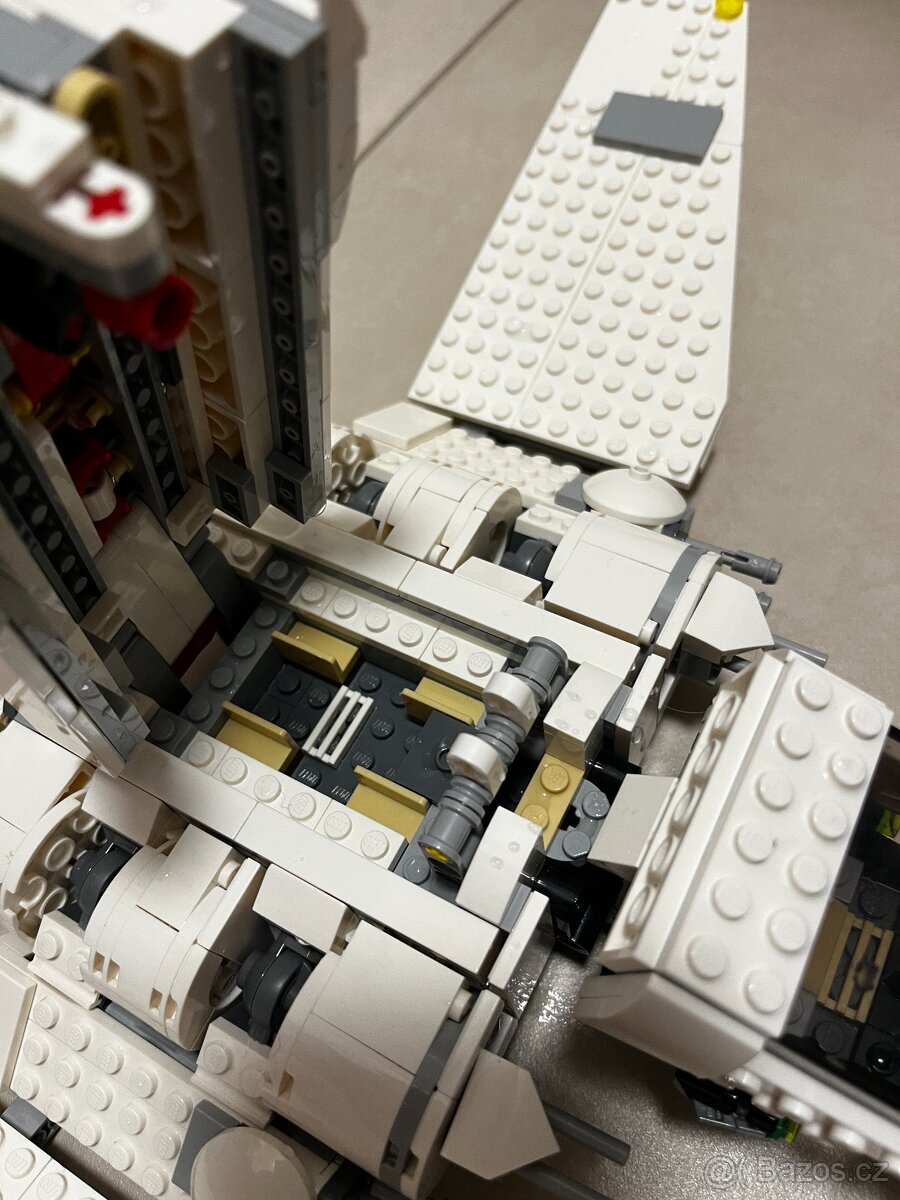 LEGO 75302 Star Wars Impériální raketoplán set - 4