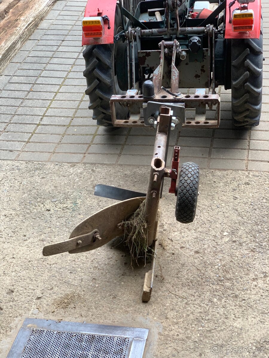 Pluh za malotraktor - 4