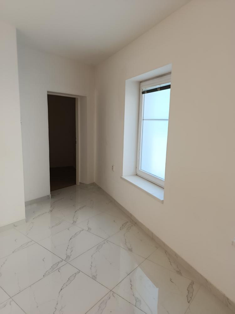 Byt 1+kk Dolní Břežany (Praha západ) - 4