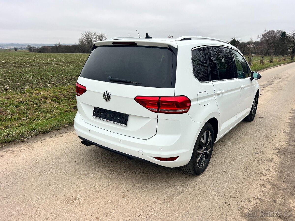 ► VW TOURAN 2.0TDI 110KW DSG HIGHLINE-LED-NAVI-KAMERA-TAŽNÉ - 4