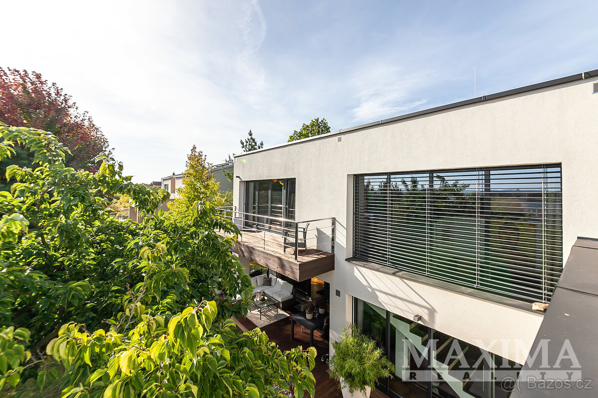 Dům 5+kk o ploše 411 m2 - Praha, Radotín - 4