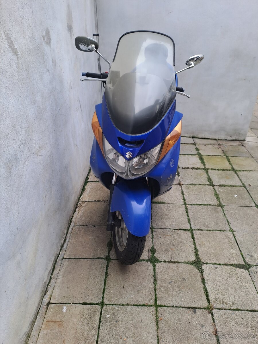 Suzuki Burgman AN 400 - 4