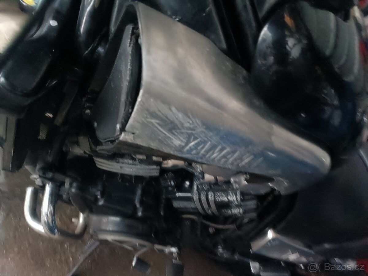 YAMAHA V max 1200 rv.96 - 4