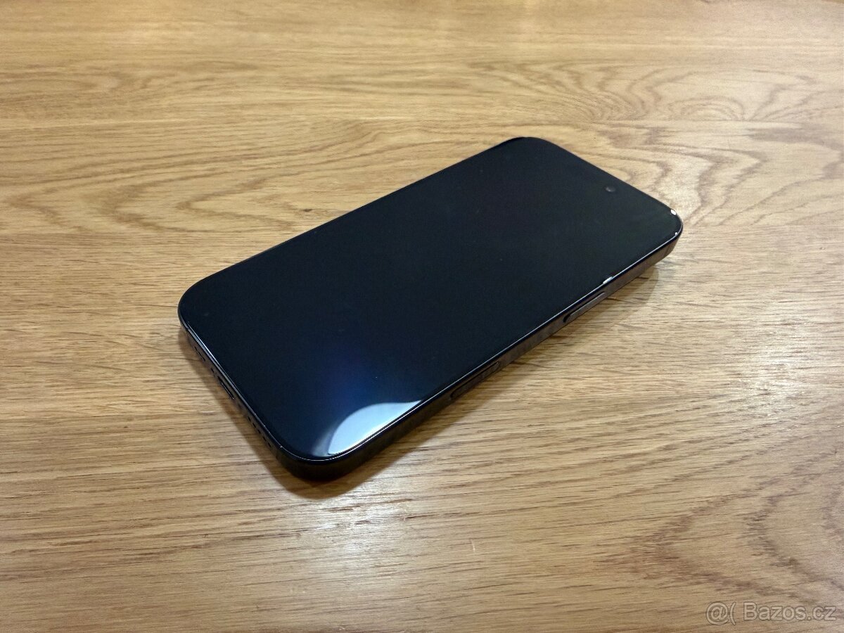 iPhone 16 Pro 256GB černý - 4