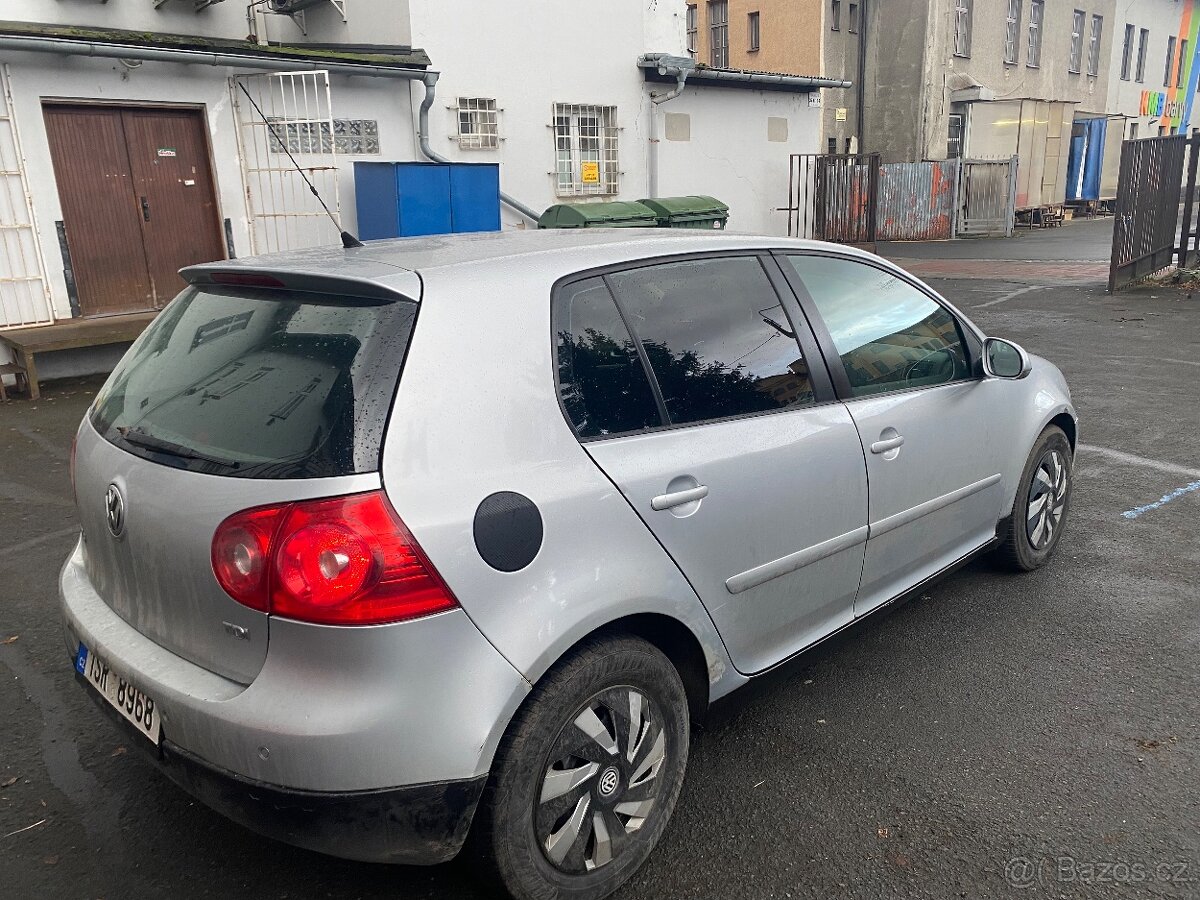 Volkswagen Golf 1.9 TDI - 4