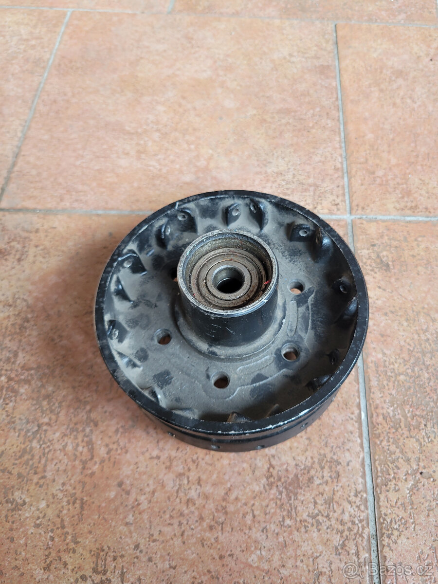 náboj předního kola MZ ETZ - 4