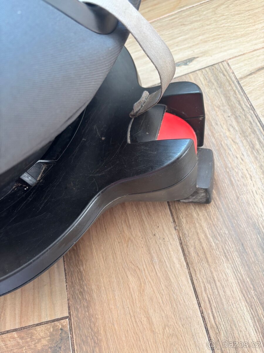 Britax Römer Dualfix i-size - 4