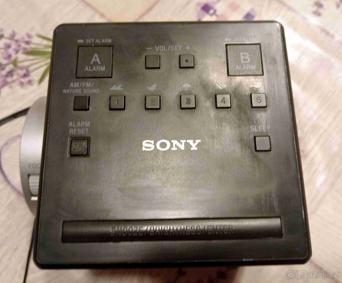 Radiobudík Sony - 4