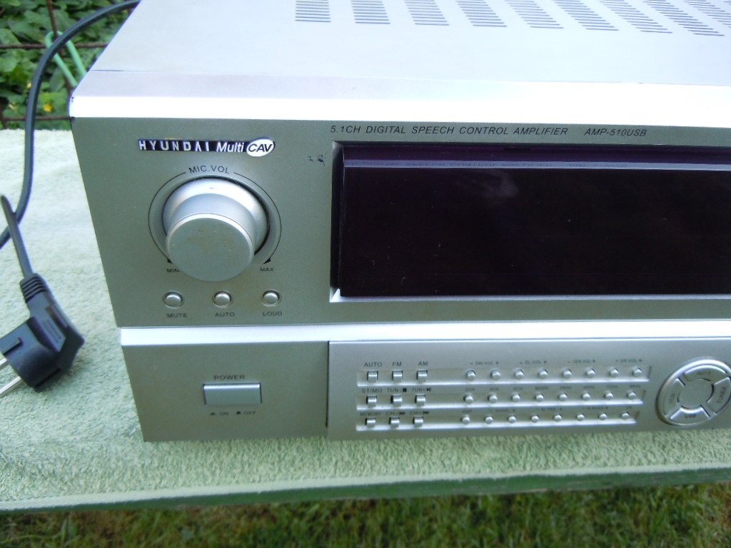 HYUNDAI AMP - 510 USB - 4