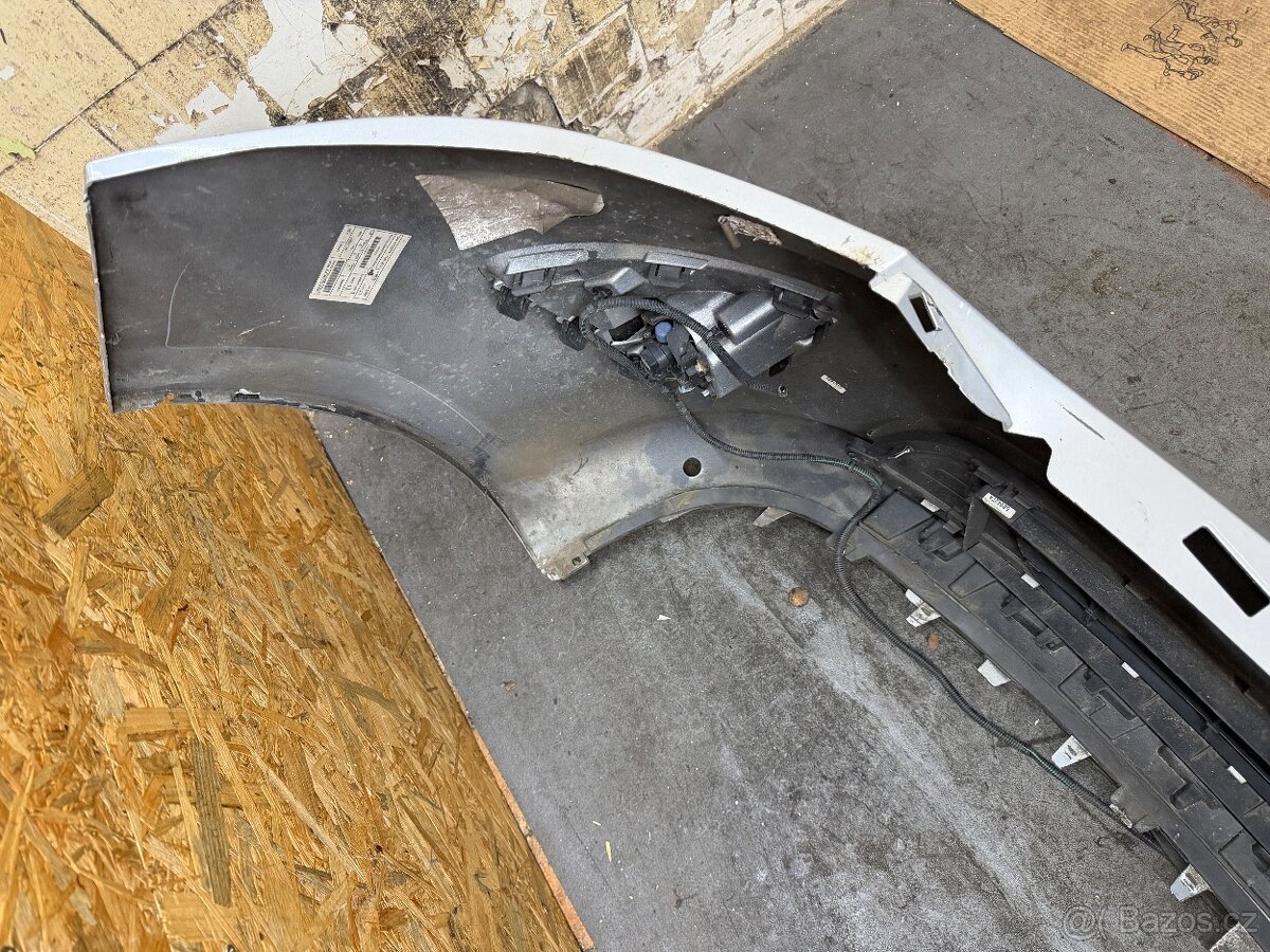 Přední nárazník Opel Vivaro 2014 - 4