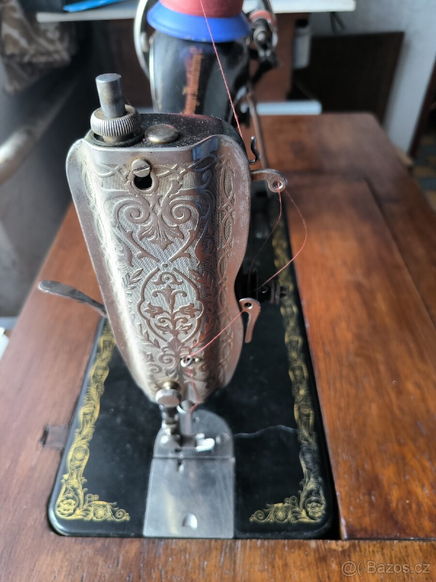 Šicí stroj Singer 1930 kompletní - 4