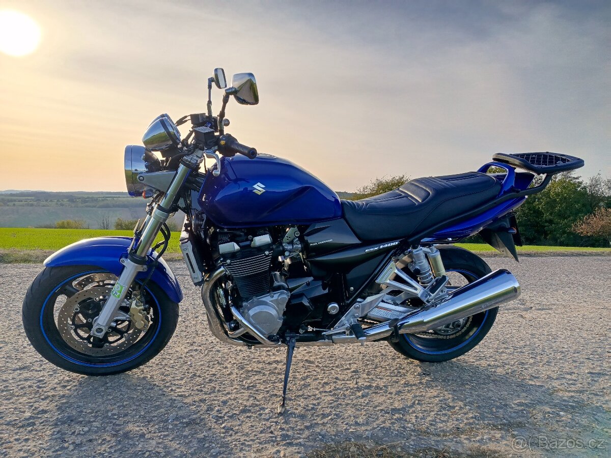 Suzuki GSX 1400 - 4