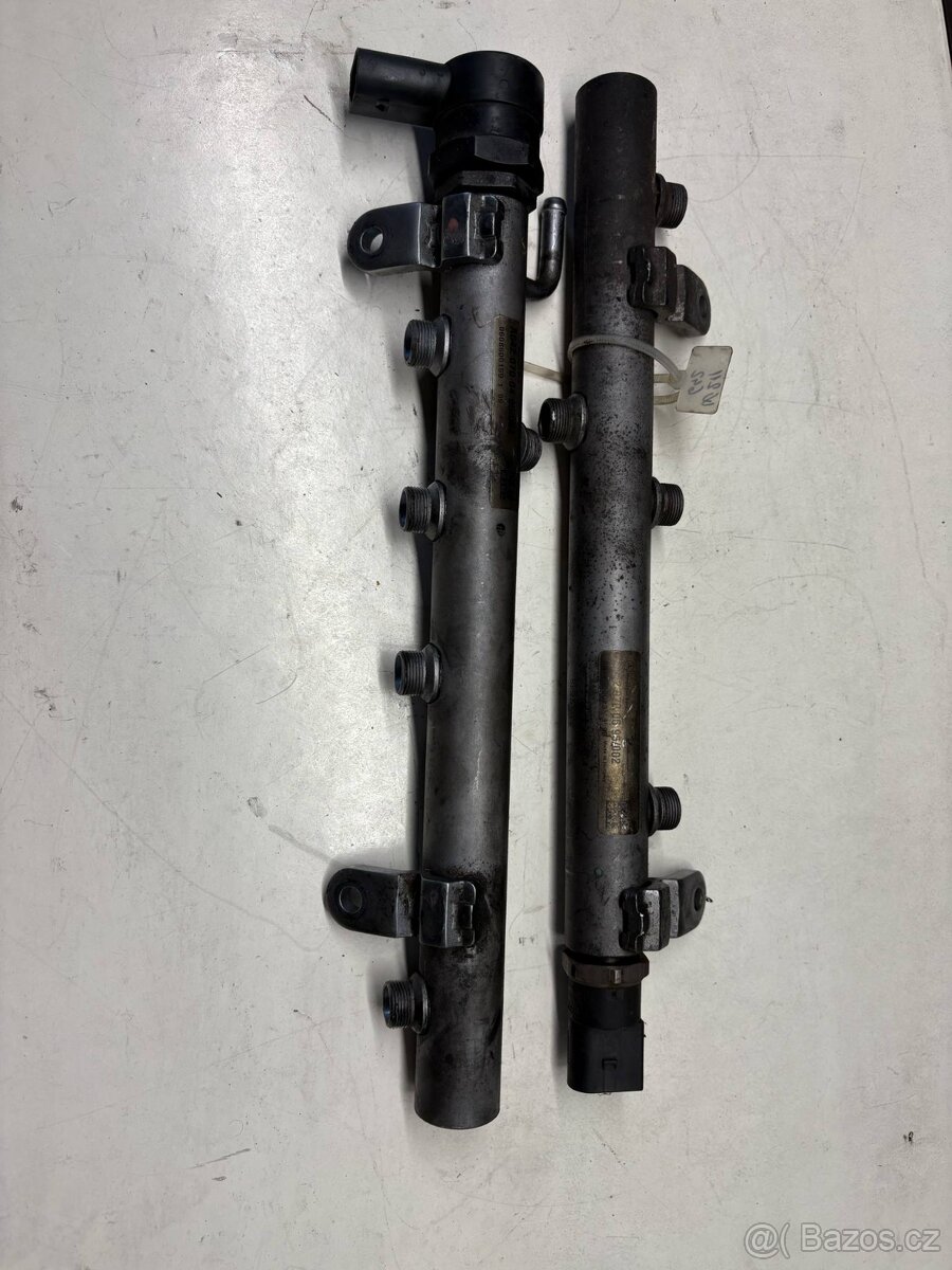 //Vstřikovací lišta Mercedes 2.2/2.7/3.0CDI // - 4