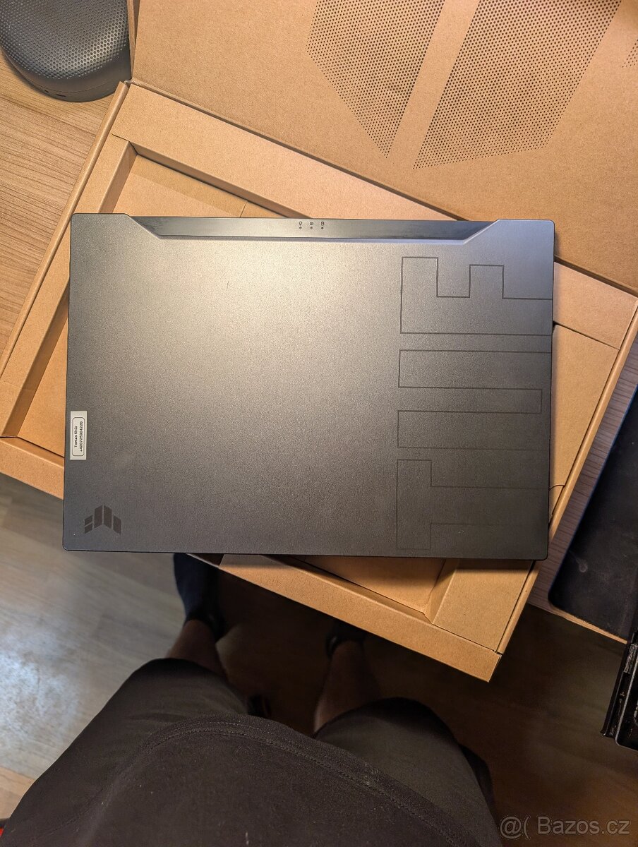 ASUS TUF Gaming Dash F15 - 4