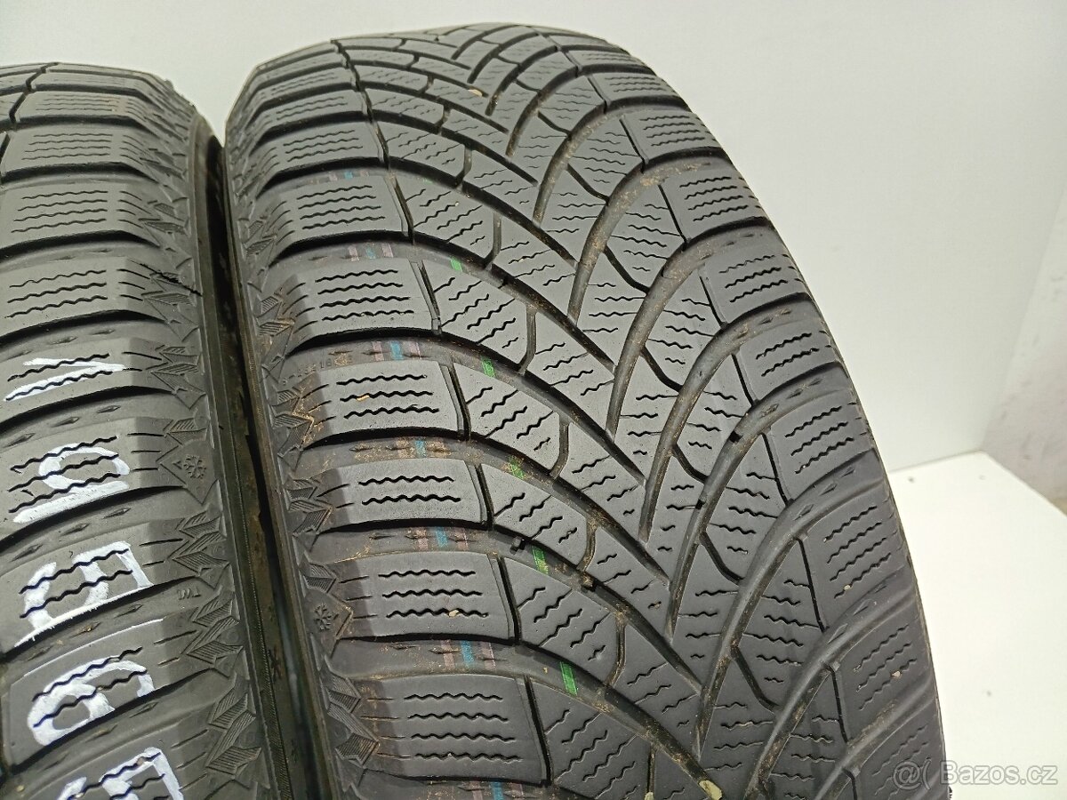 Zimní pneu 195/65/15 Semperit - 4