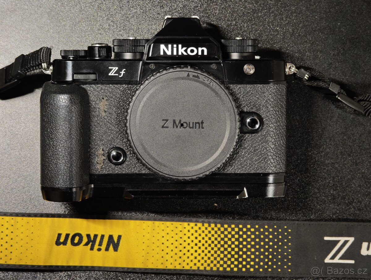 Nikon Zf - 4