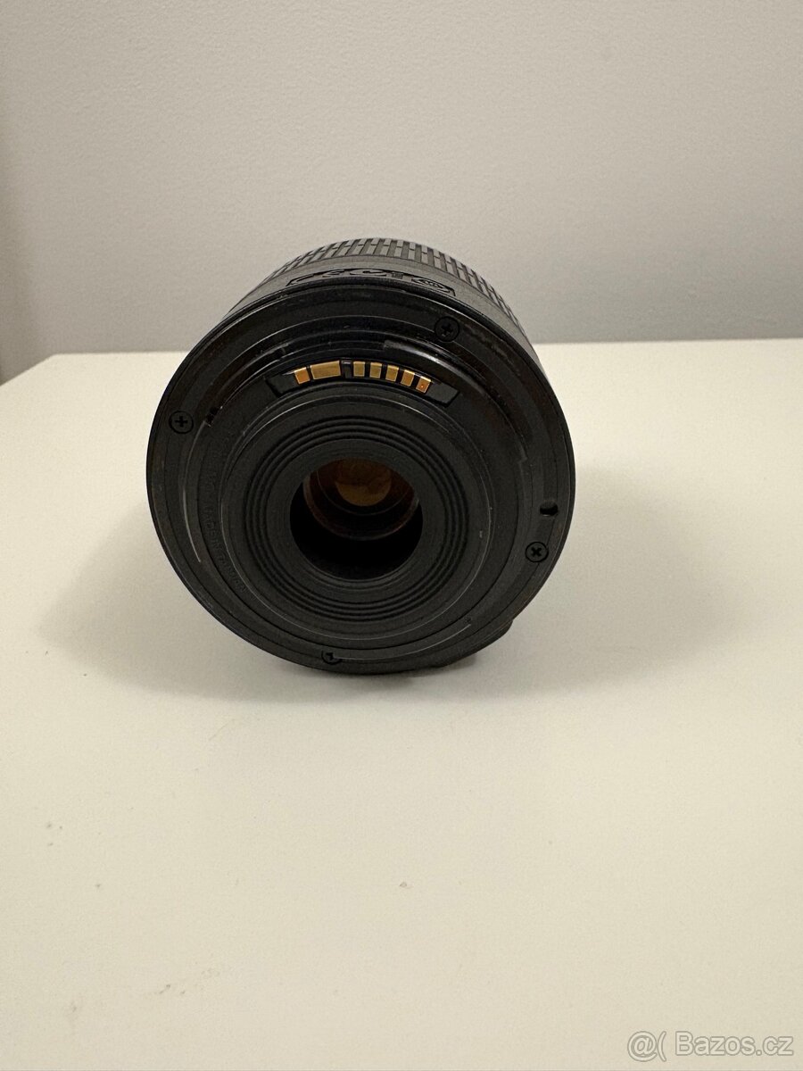 Canon EFS 18–55mm - 4