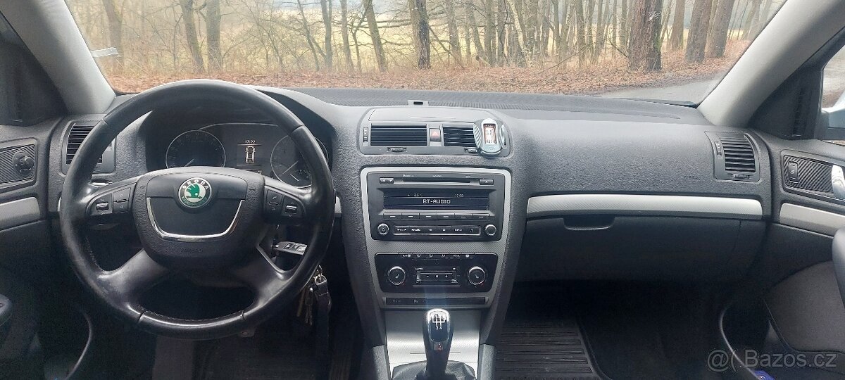Škoda Octavia 2 1.6 TDI 77 kw - 4
