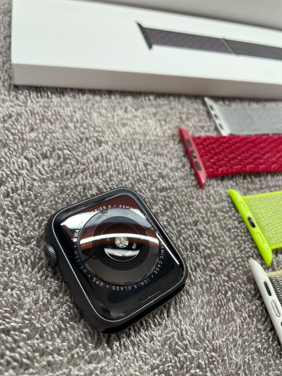 Apple watch series 4 44mm - 4